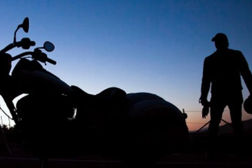 How Old Do I Have to Be To Ride a Motorcycle in California? image